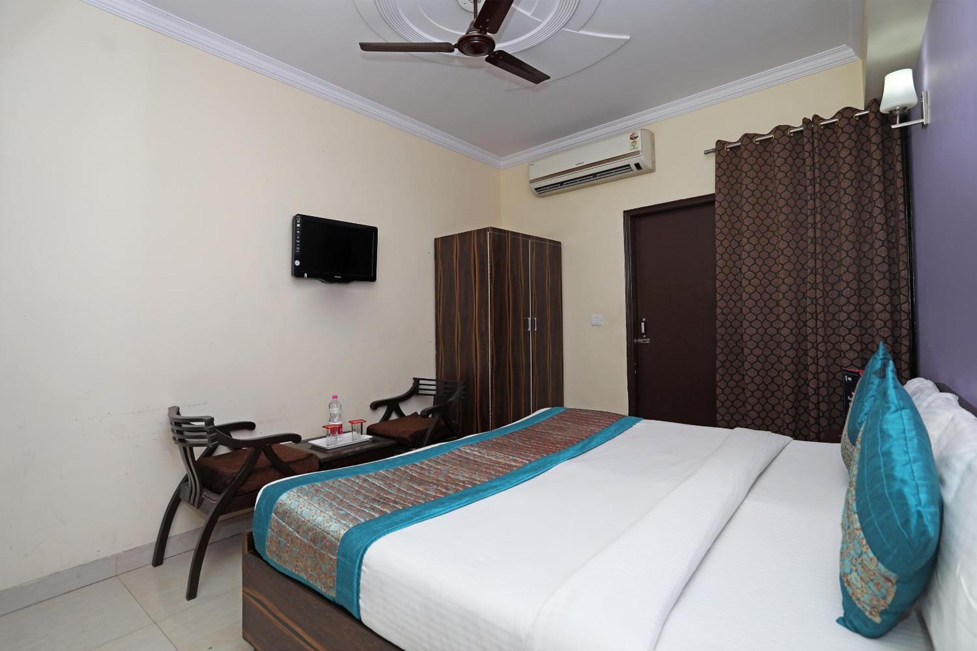 Hotel O Mahipalpur Inn Nueva Delhi Exterior foto