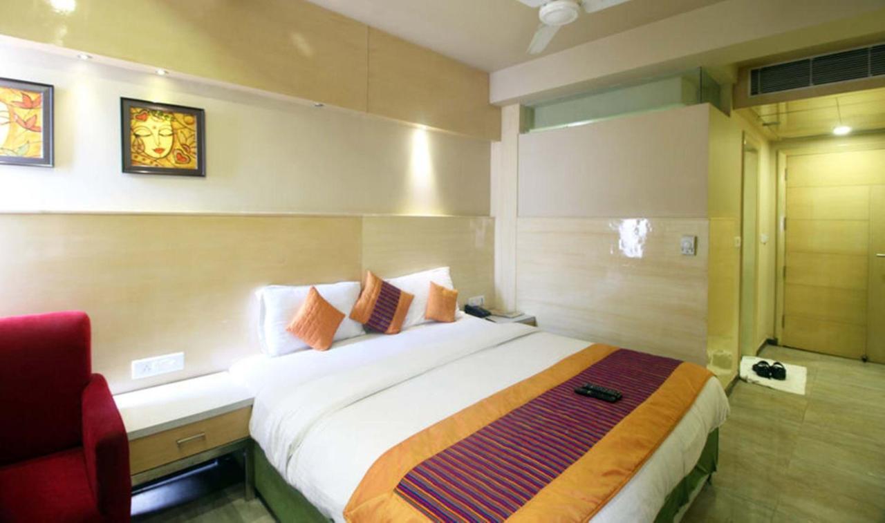 Hotel O Mahipalpur Inn Nueva Delhi Exterior foto